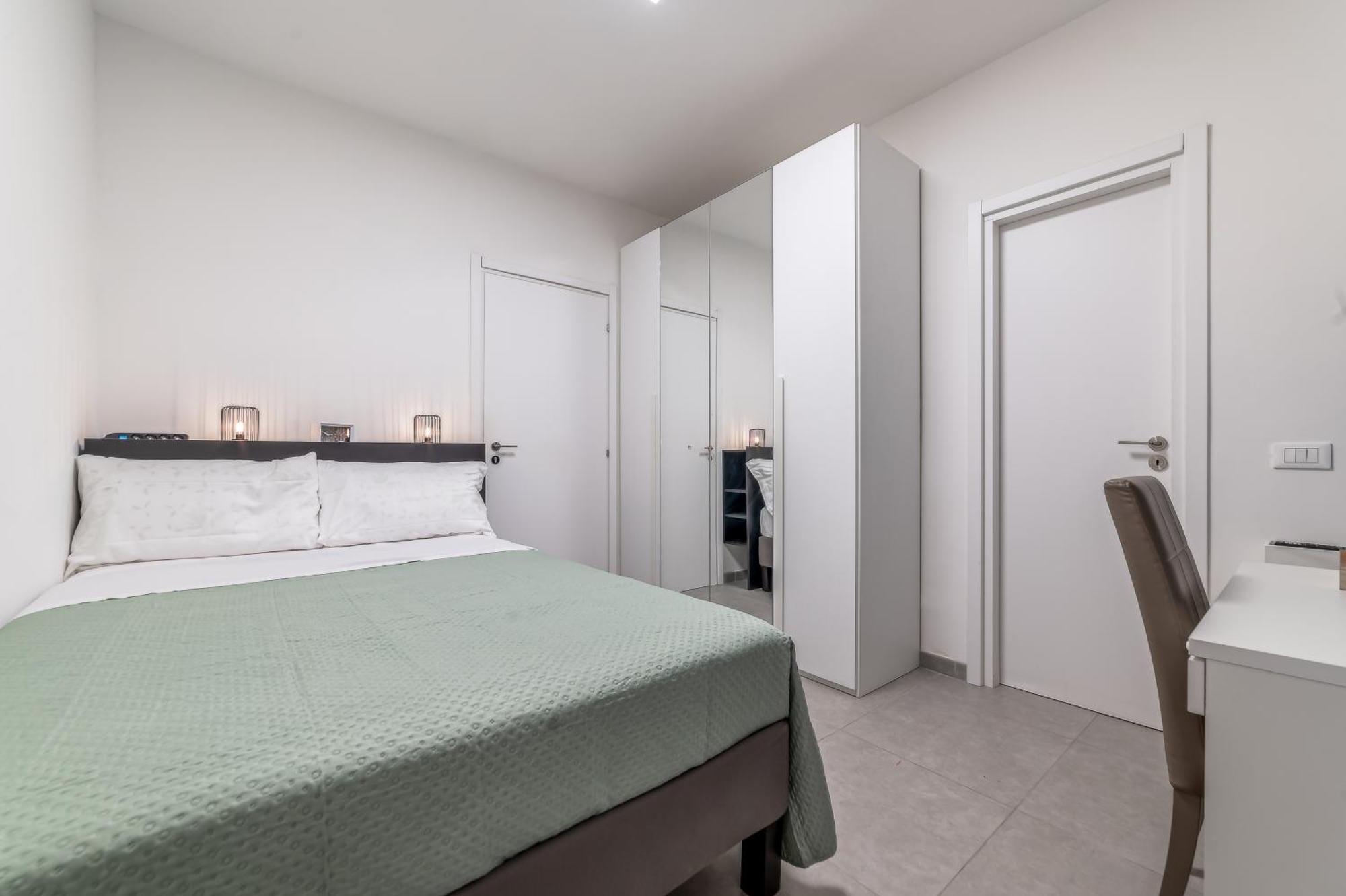 Cozy Enna Rooms - Metro Re Di Roma Экстерьер фото