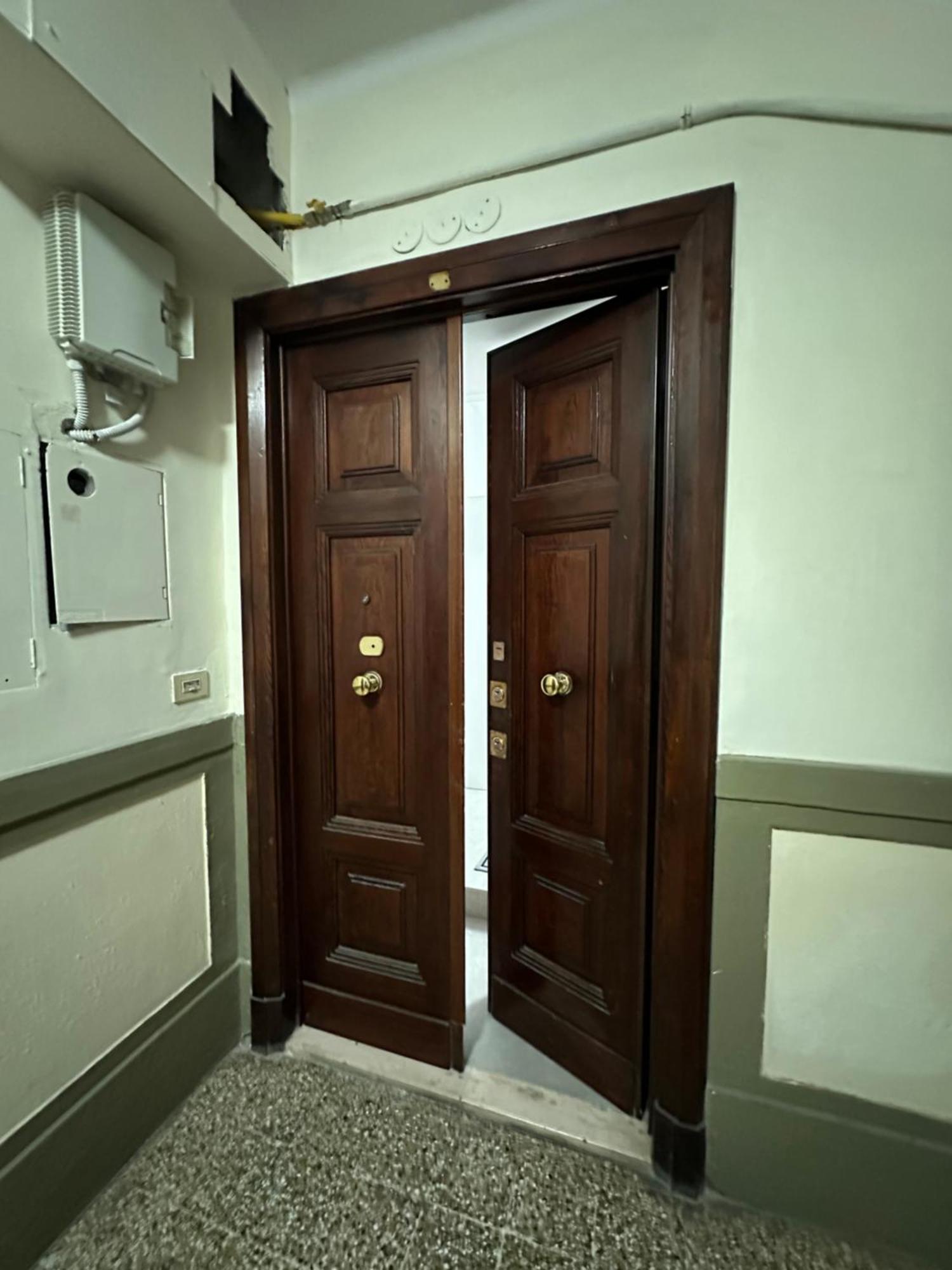 Cozy Enna Rooms - Metro Re Di Roma Экстерьер фото